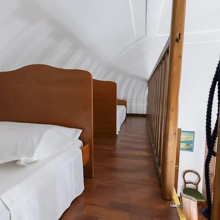 Bed & Breakfast Il Peschiciano 4*