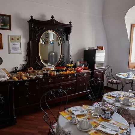 Il Peschiciano 4* بيسْكيتْشّي