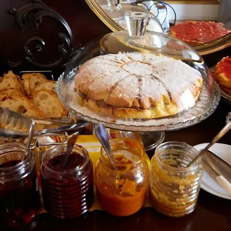 Bed & Breakfast Il Peschiciano 4*