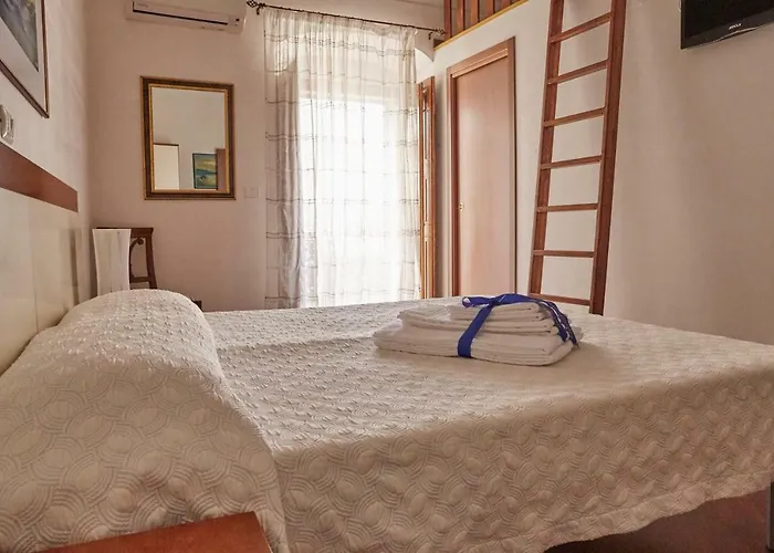 Il Peschiciano לינה וארוחת בוקר