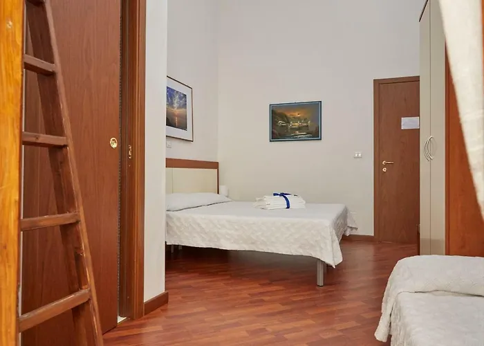 לינה וארוחת בוקר Il Peschiciano 4*